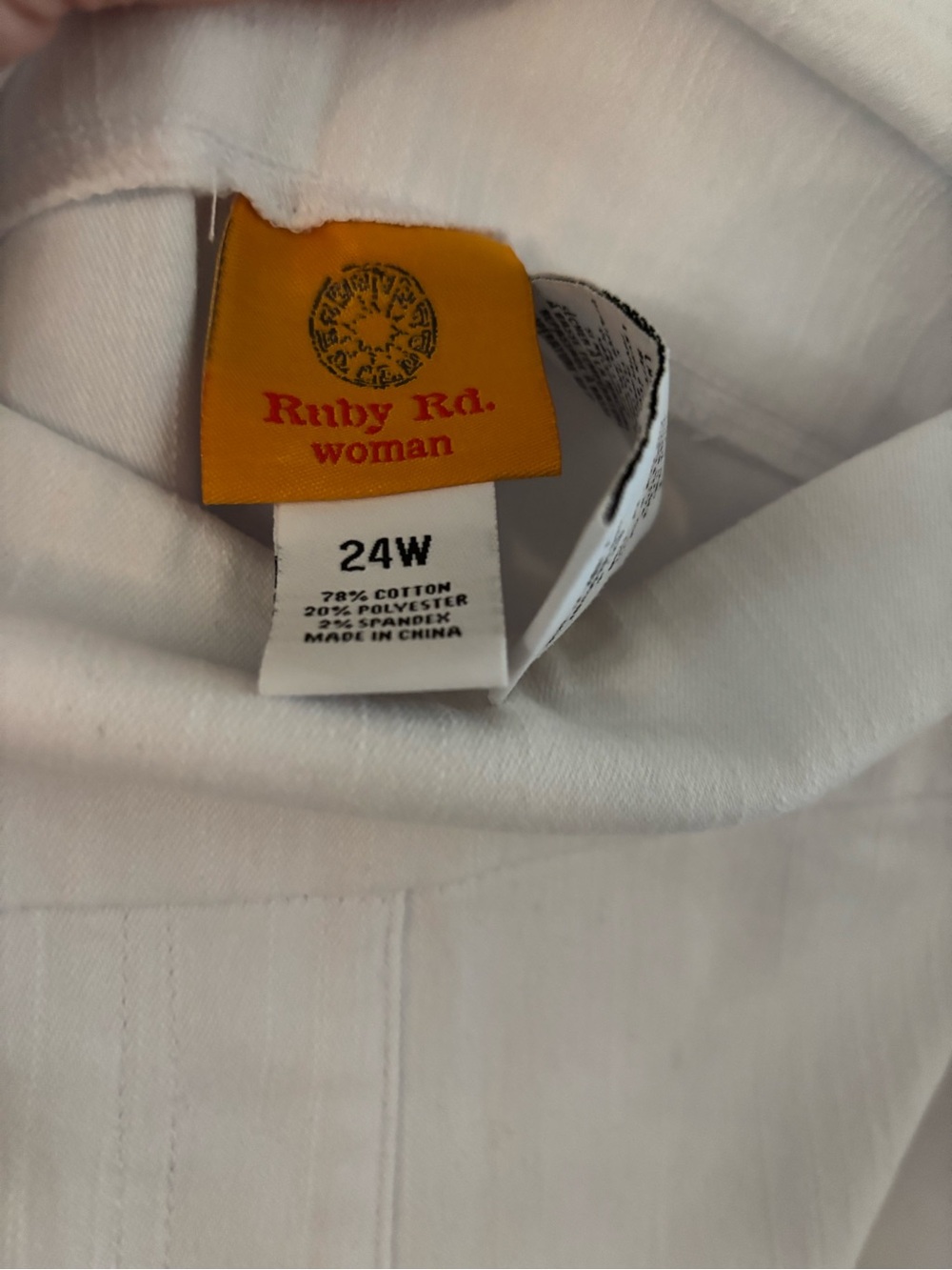 Ruby Rd. White Pull-On Crop Pants - Picture 5 of 9